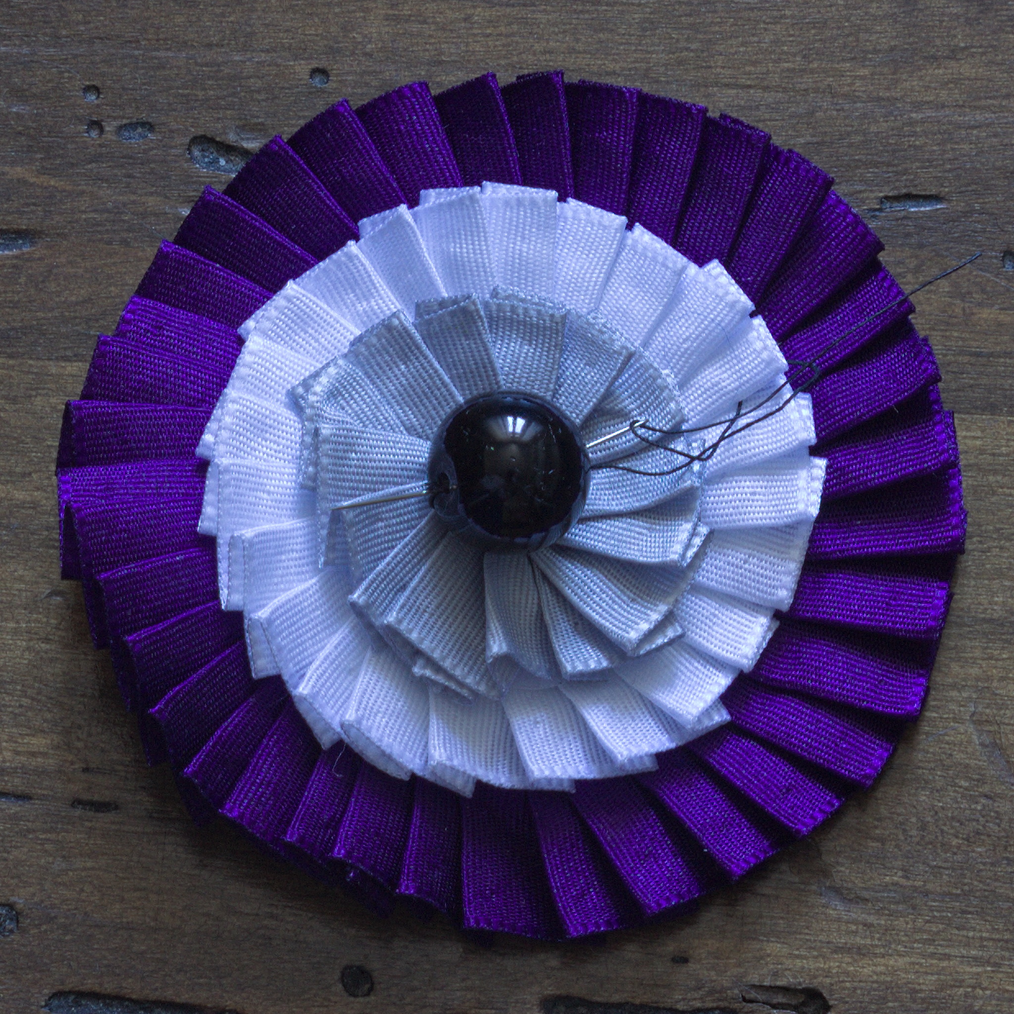 ../../../_images/0112-sewing_center_piece.jpg