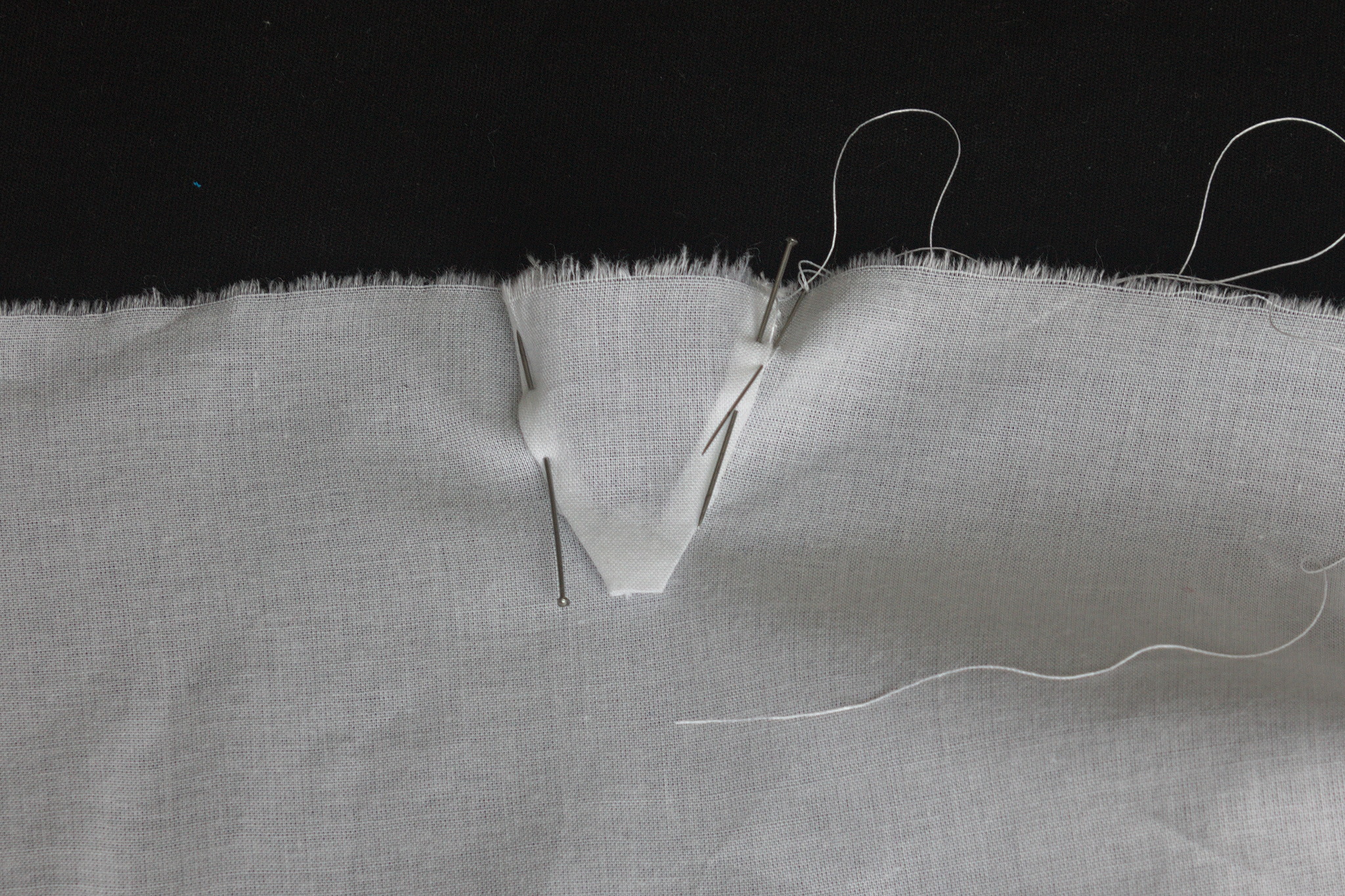 ../../../_images/0304-sewing_bosom_gore_front.jpg