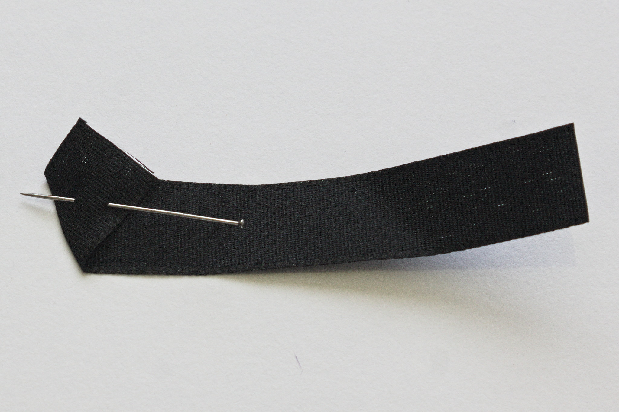 ../../../_images/0401-folding_triangle.jpg