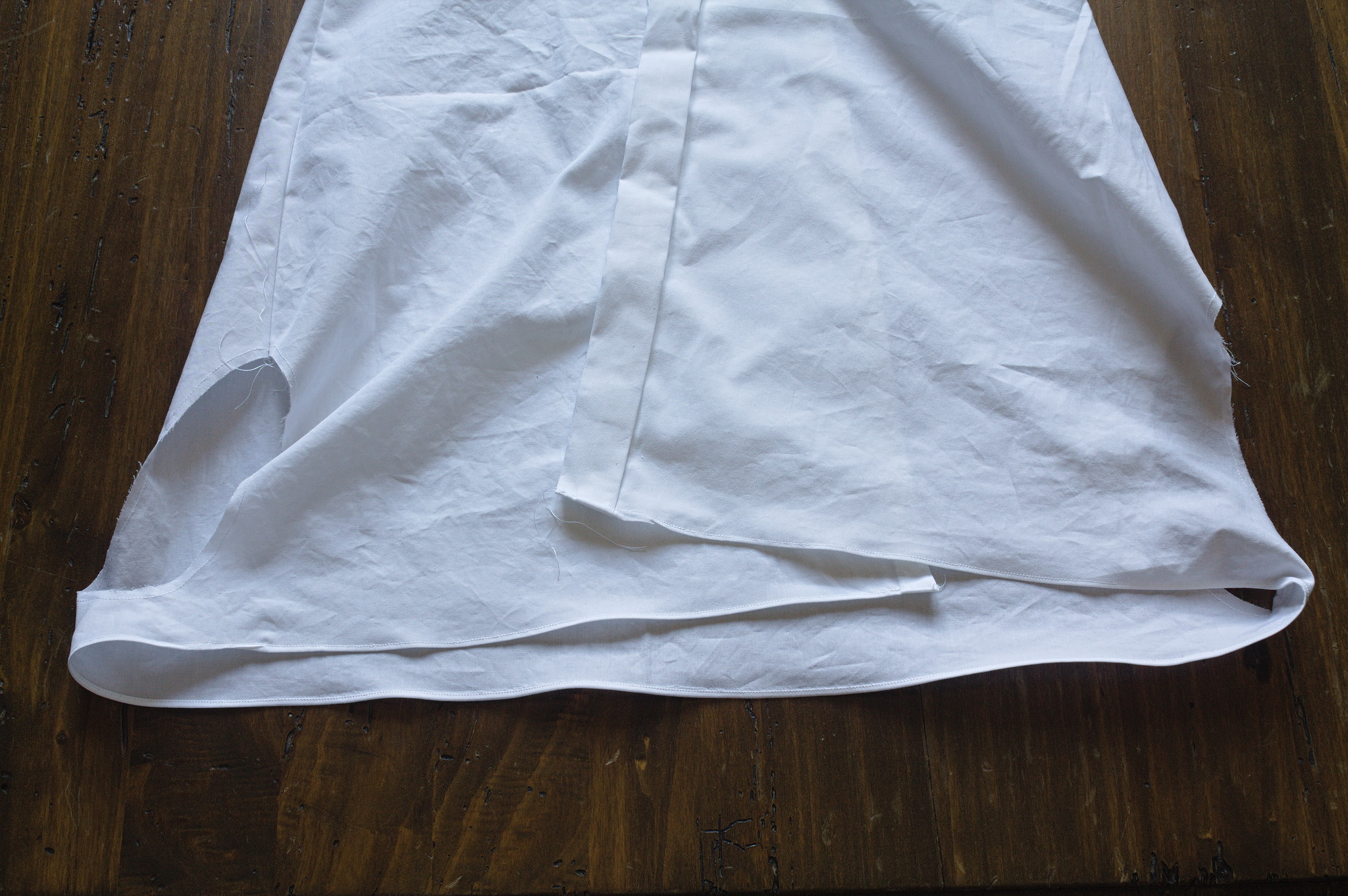 ../../../_images/0403-narrow_hem_at_top.jpg
