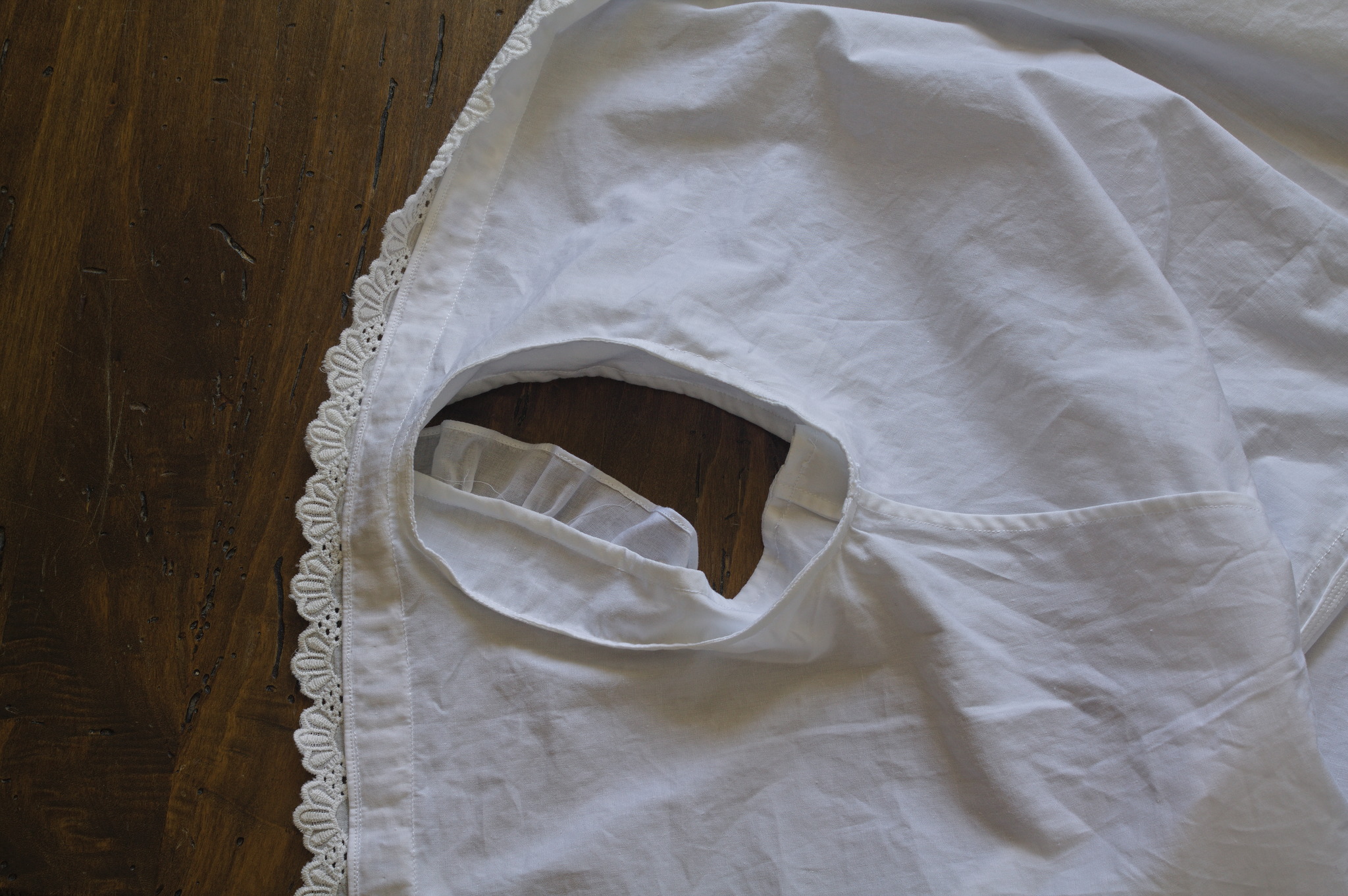 ../../../_images/0704-attached_sleeves.jpg