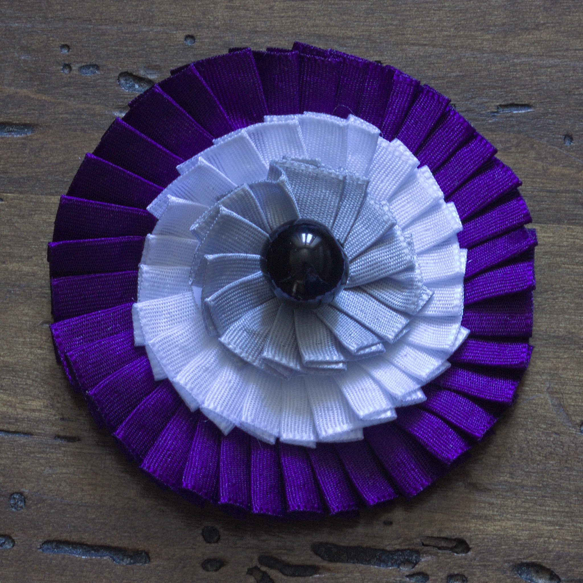 ../../../_images/cockade_bean.jpg